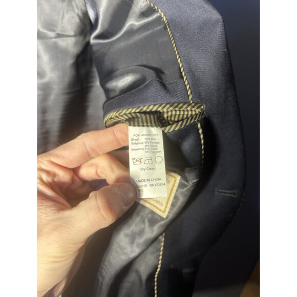 Southern Tide The Skipjack Blazer Size 48R - Picture 4 of 4